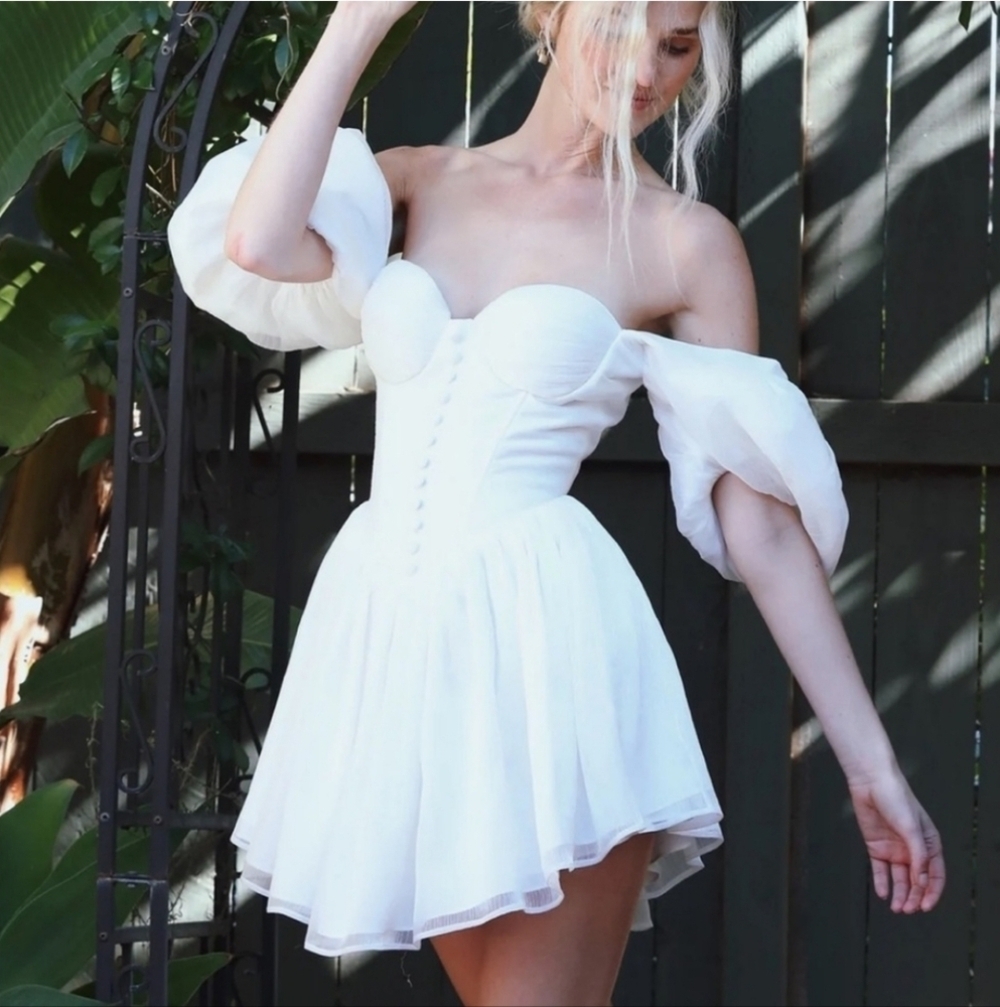 Adeirlina Here Comes The Sun White Mini Dress Size Small NWT